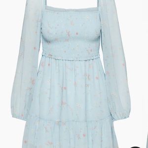 RELIST- Brand new with tags Aritzia tempest dress 💐🌸